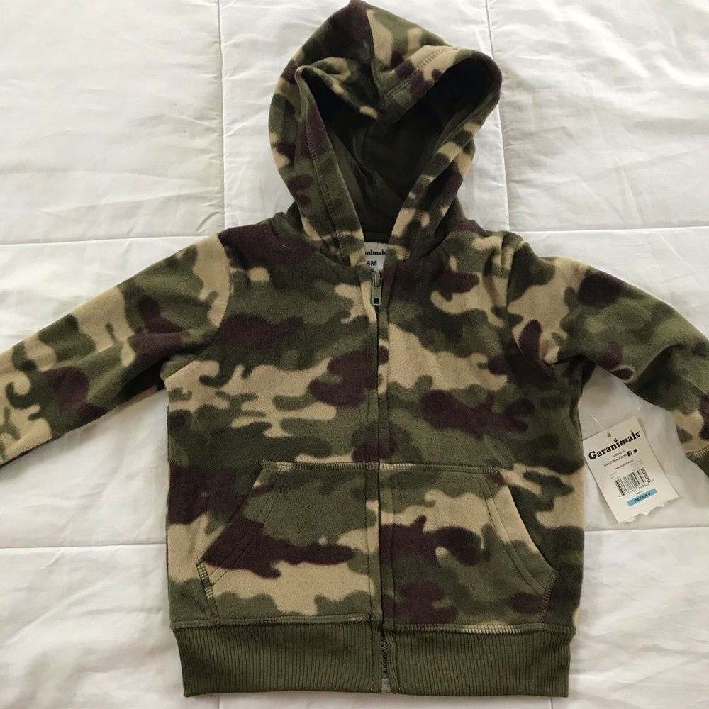 Fleece camo hoodie
